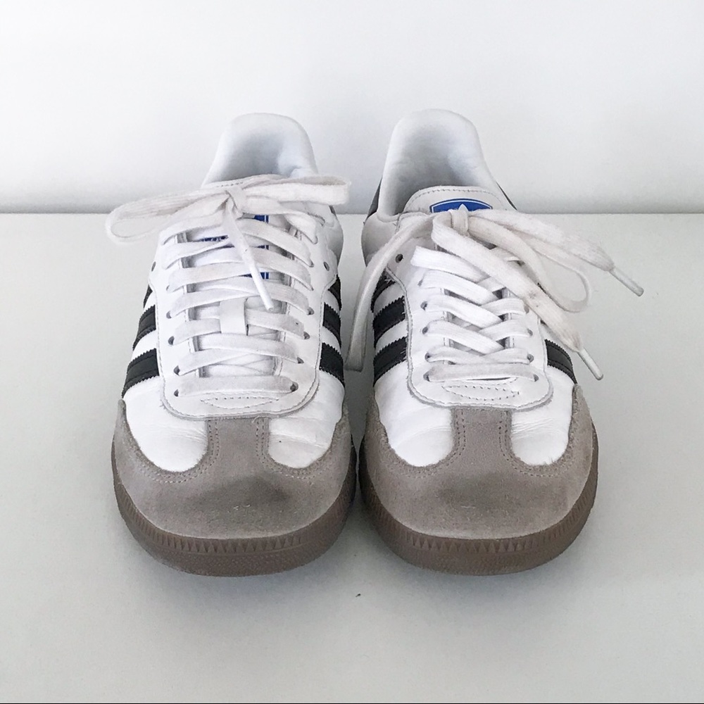 Classic Women’s Adidas Samba Suede Shoes 7 1/2